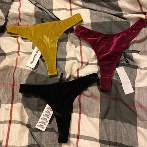 3 pack velvet thongs